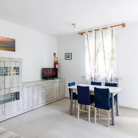 Apartament La Casa Del Mare Private Parking And Wifi