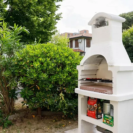 アパート La Casa Del Mare Private Parking And Wifi リド・アドリアーノ